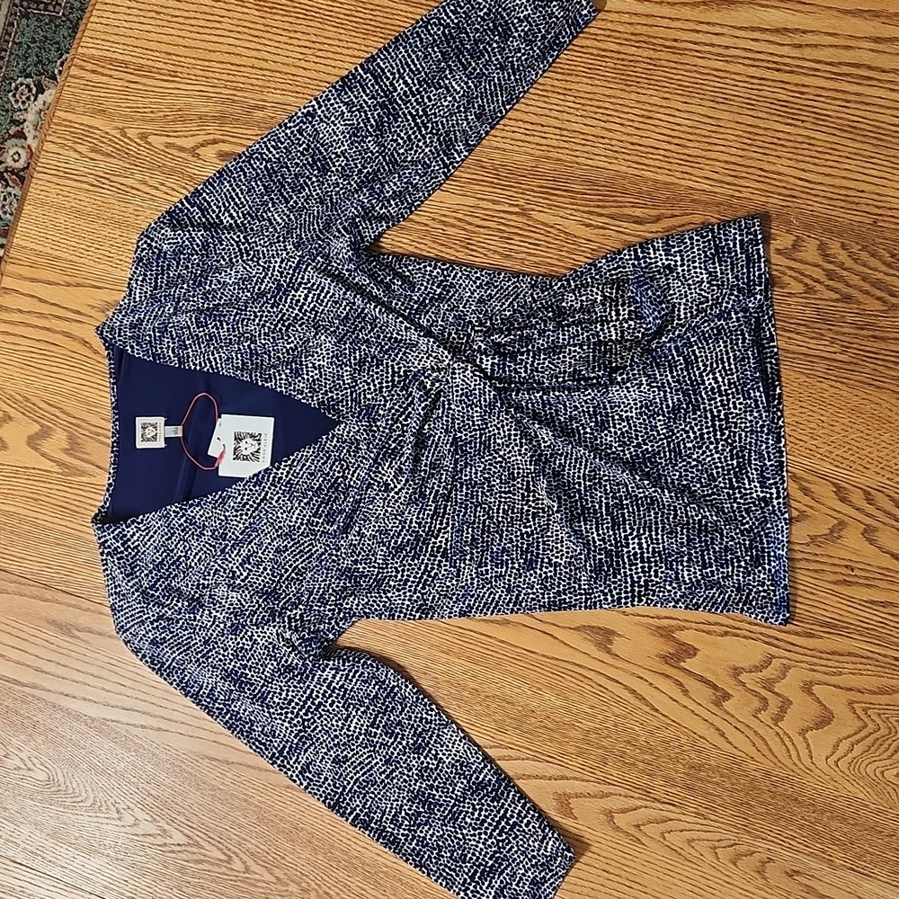 Anne Klein NWT blouse